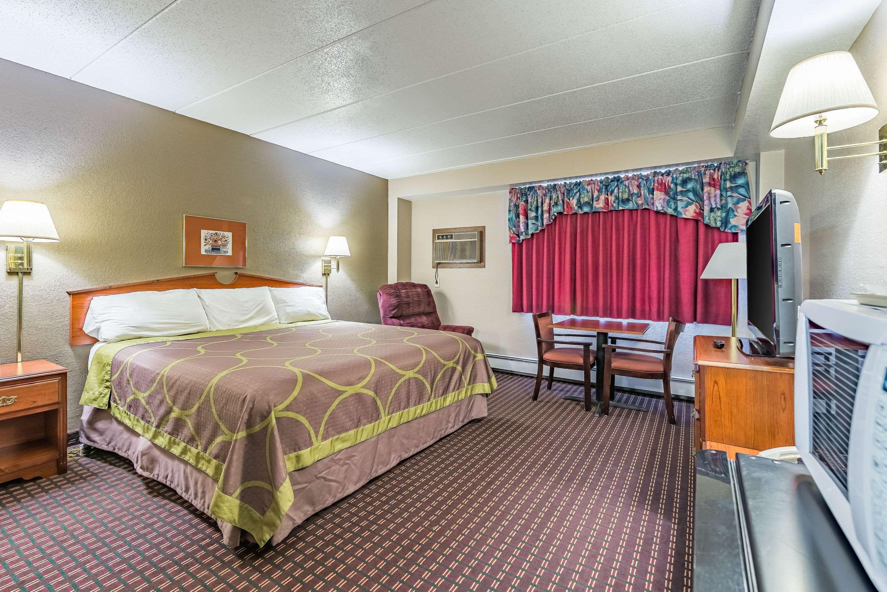 Rodeway Inn Saint Joseph Екстер'єр фото