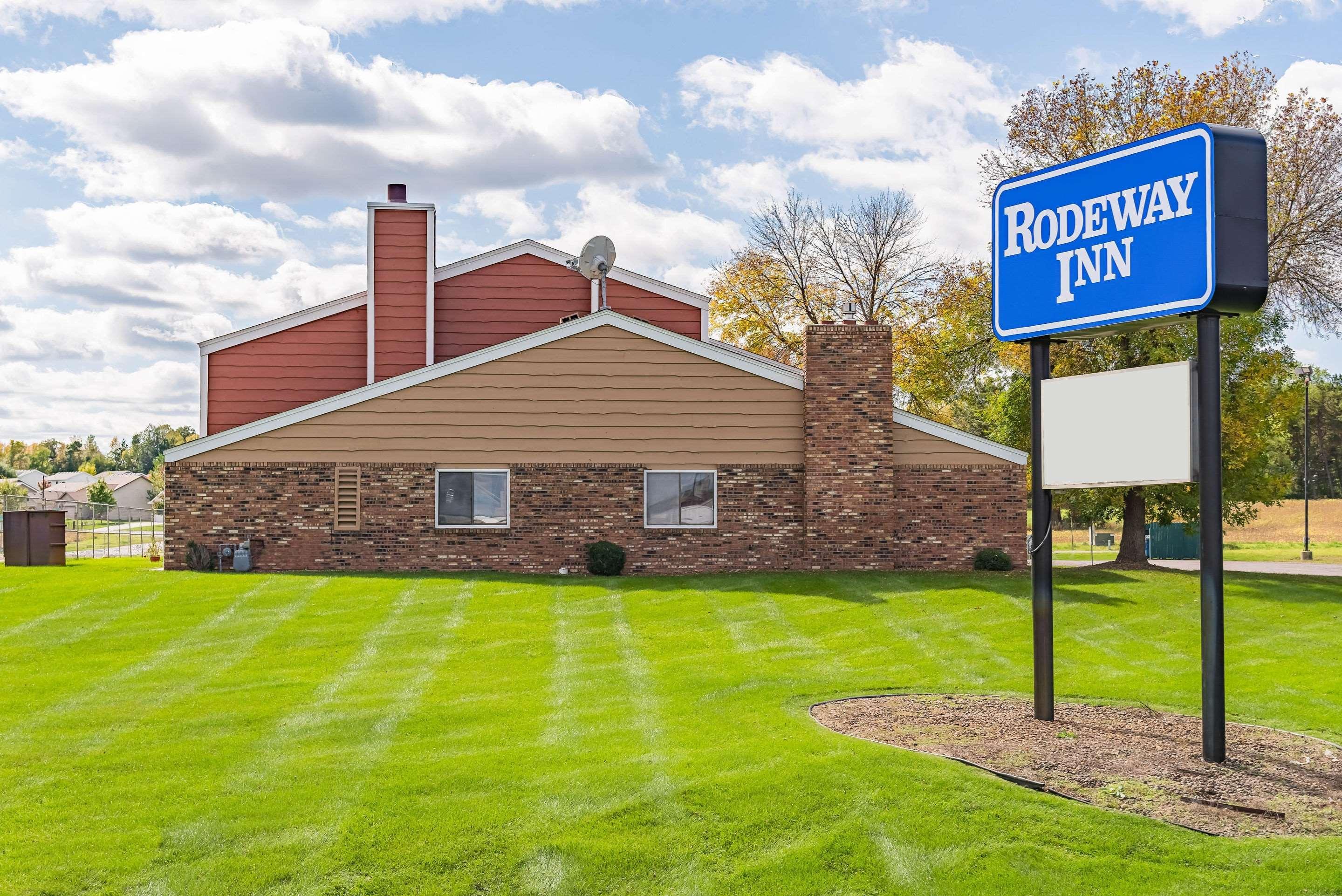 Rodeway Inn Saint Joseph Екстер'єр фото