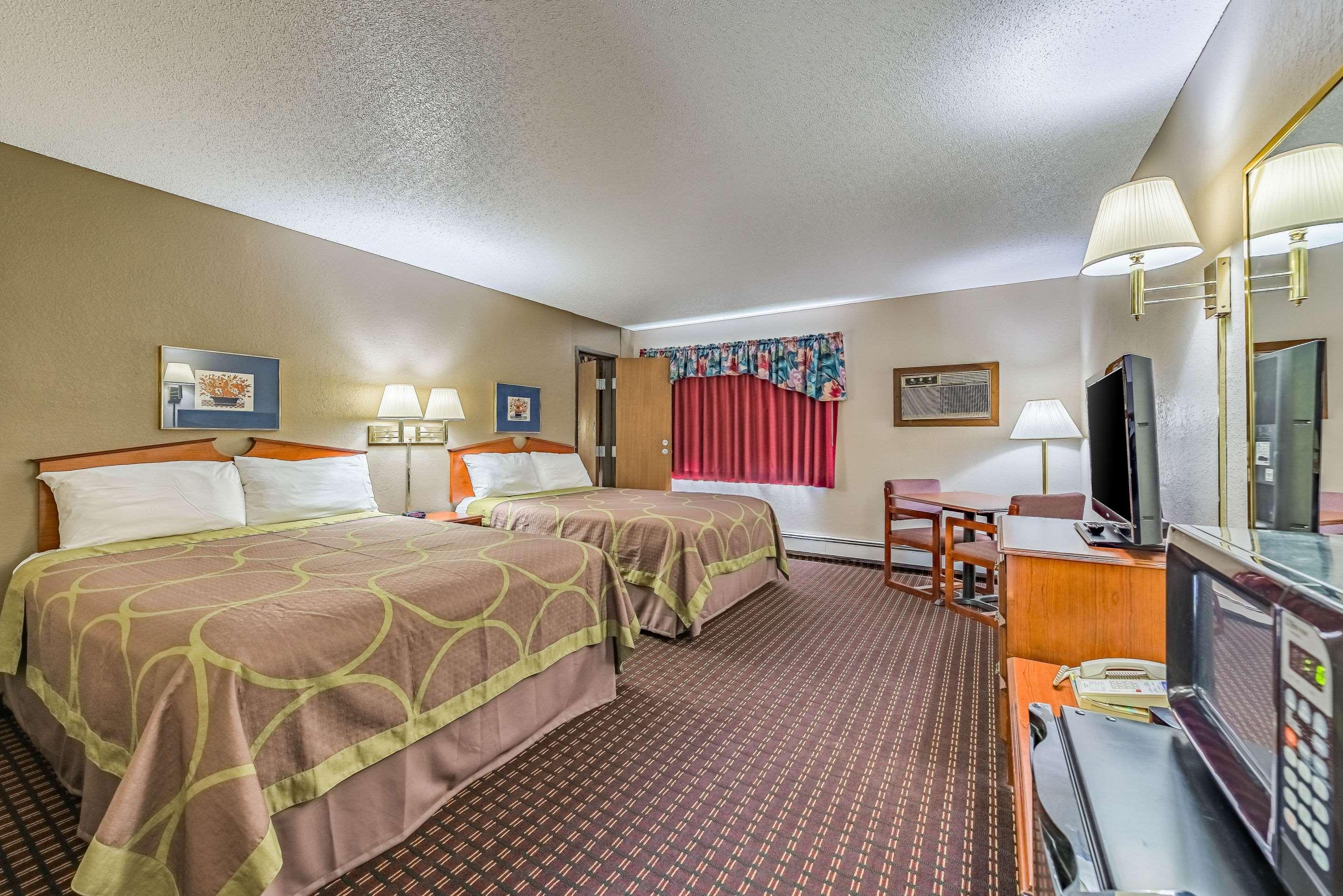 Rodeway Inn Saint Joseph Екстер'єр фото